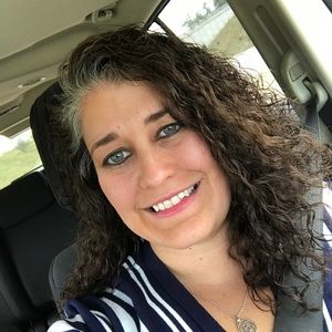 Meet your Posher, Mara